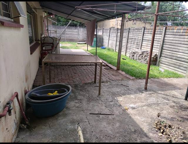 3 BEDROOM HOUSE FOR SALE IN RUSTENBURG EAST